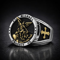 Bague de l’Archange Michel en acier inoxydable avec croix dorée latérale vue de profil