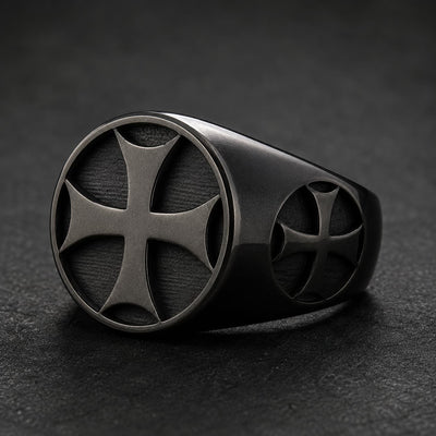 Bague de l’Adoubement en acier inoxydable noir avec croix templière