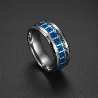 Bague de l'Espoir en acier inoxydable vue de biais avec bande bleue et croix répétées
