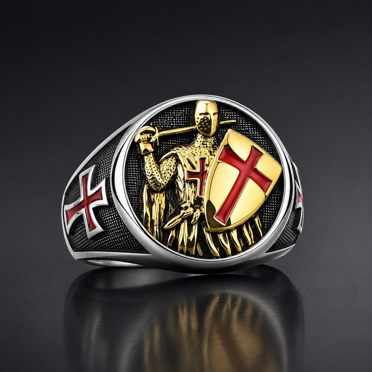Bague Fierté des Templiers en acier inoxydable avec chevalier doré, bouclier à croix rouge et fond anthracite