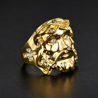Bague Foi en Christ en acier inoxydable doré avec visage du Christ et strass sur fond noir