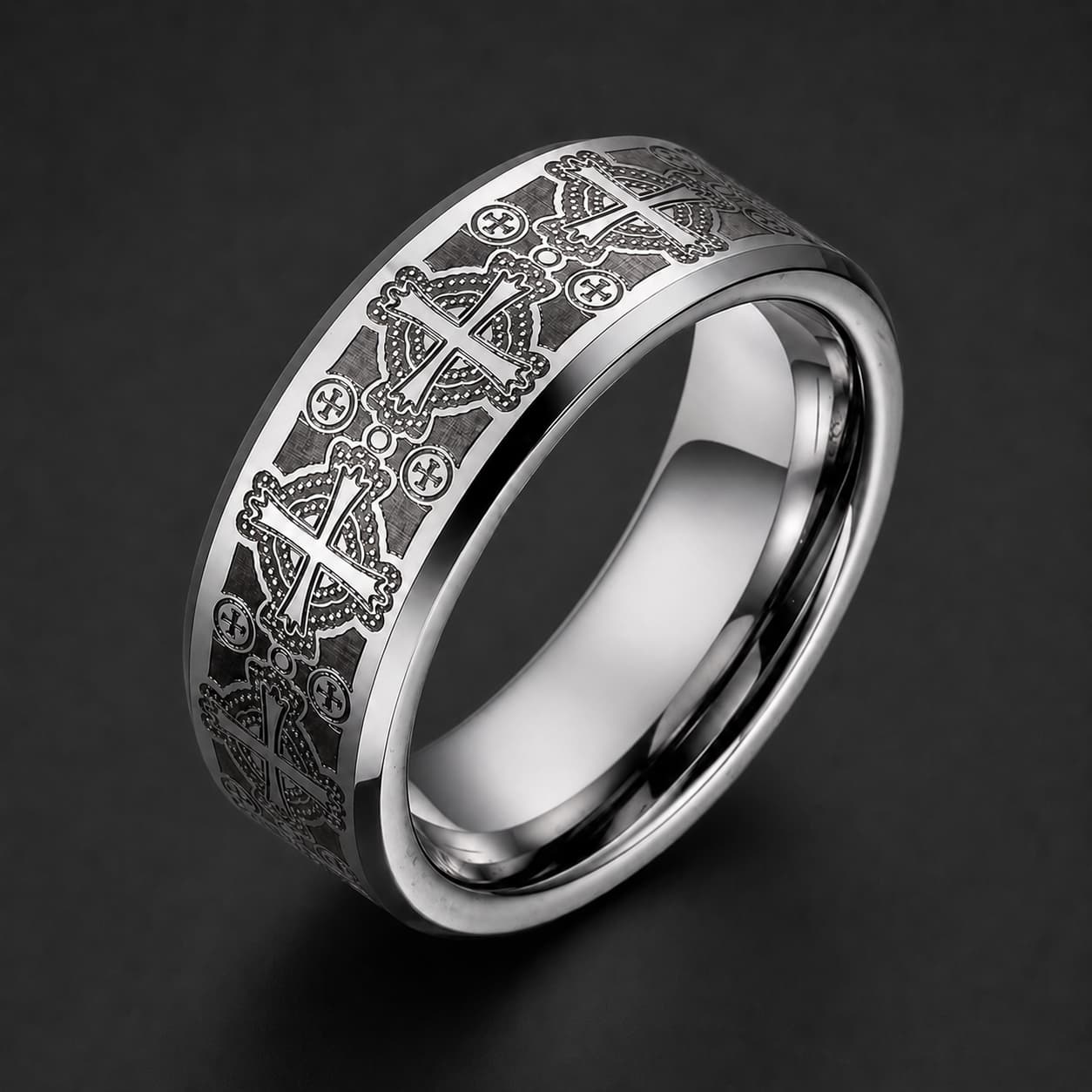 Bague Sacrée des Templiers en tungstène avec croix gravées sur fond anthracite