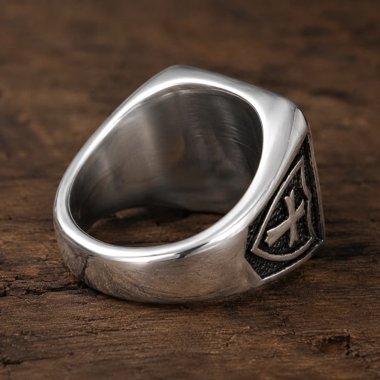 Bague du Saint-Sépulcre en acier inoxydable vue arrière avec finition argentée