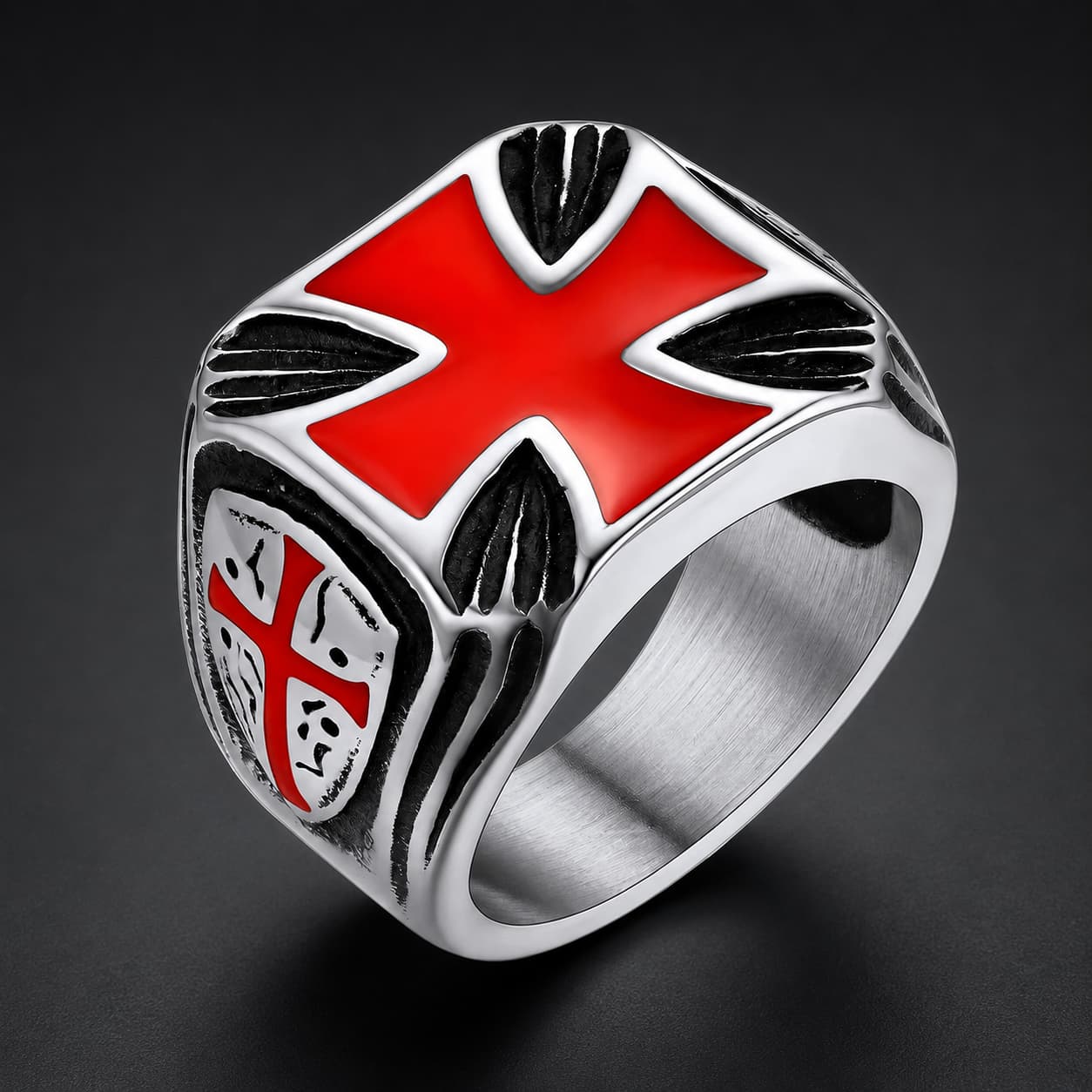 Bague du Serment Templier en acier inoxydable argenté avec grande croix rouge sur fond anthracite