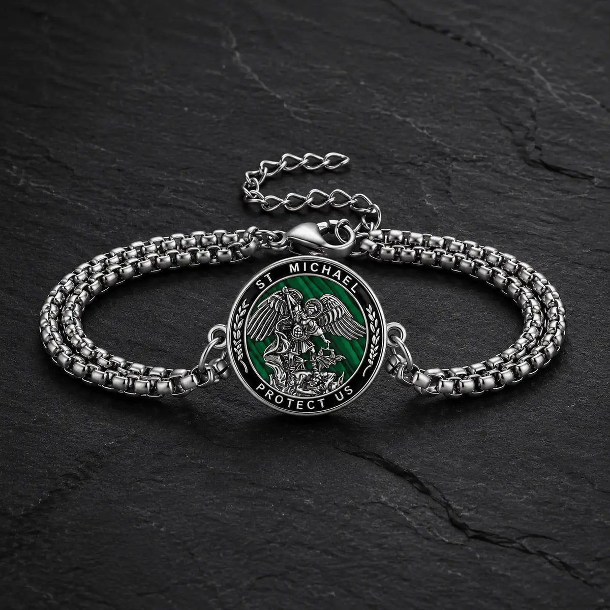 Bracelet du Sceau de Saint Michel en cuivre et malachite sur ardoise sombre
