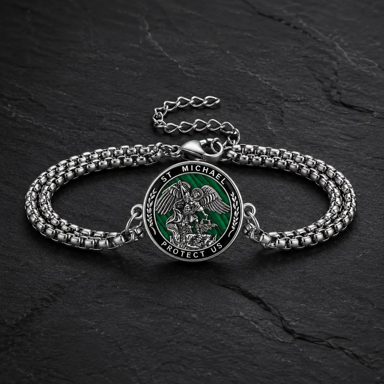Bracelet du Sceau de Saint Michel en cuivre et malachite sur ardoise sombre