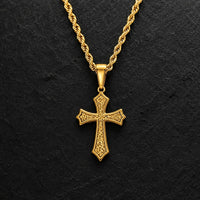 Variante dorée du Collier Croix d’Espérance sur fond anthracite texturé