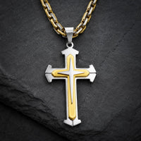 Variante dorée et argentée du Collier du Gardien du Temple en acier inoxydable sur fond anthracite sombre.