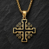 Variante dorée et noire du collier Sacré de l’Ordre de Jérusalem sur fond anthracite sombre