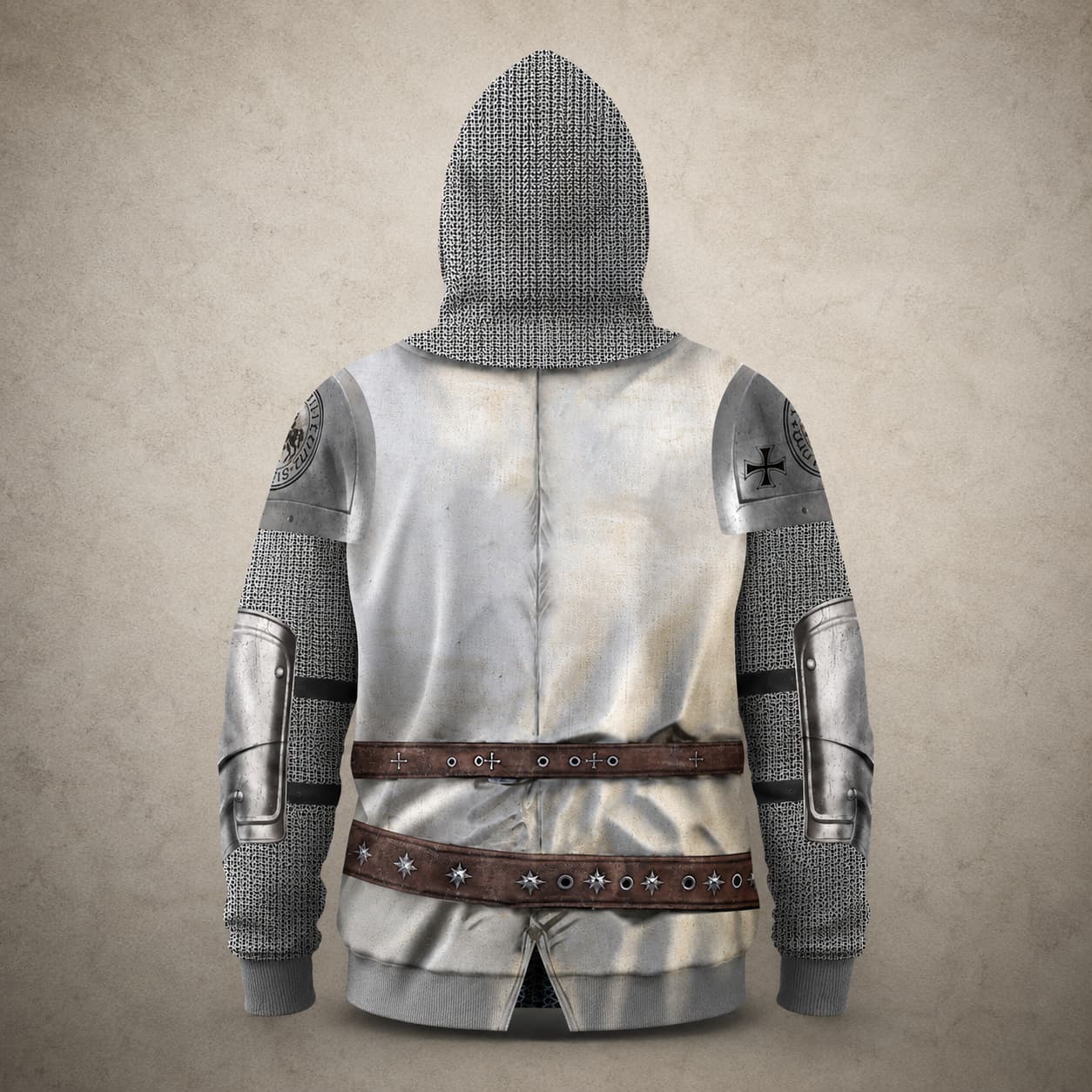Vue de dos du Pull à Capuche du Seigneur Templier avec armure croisée, capuche cotte de mailles et ceinture médiévale