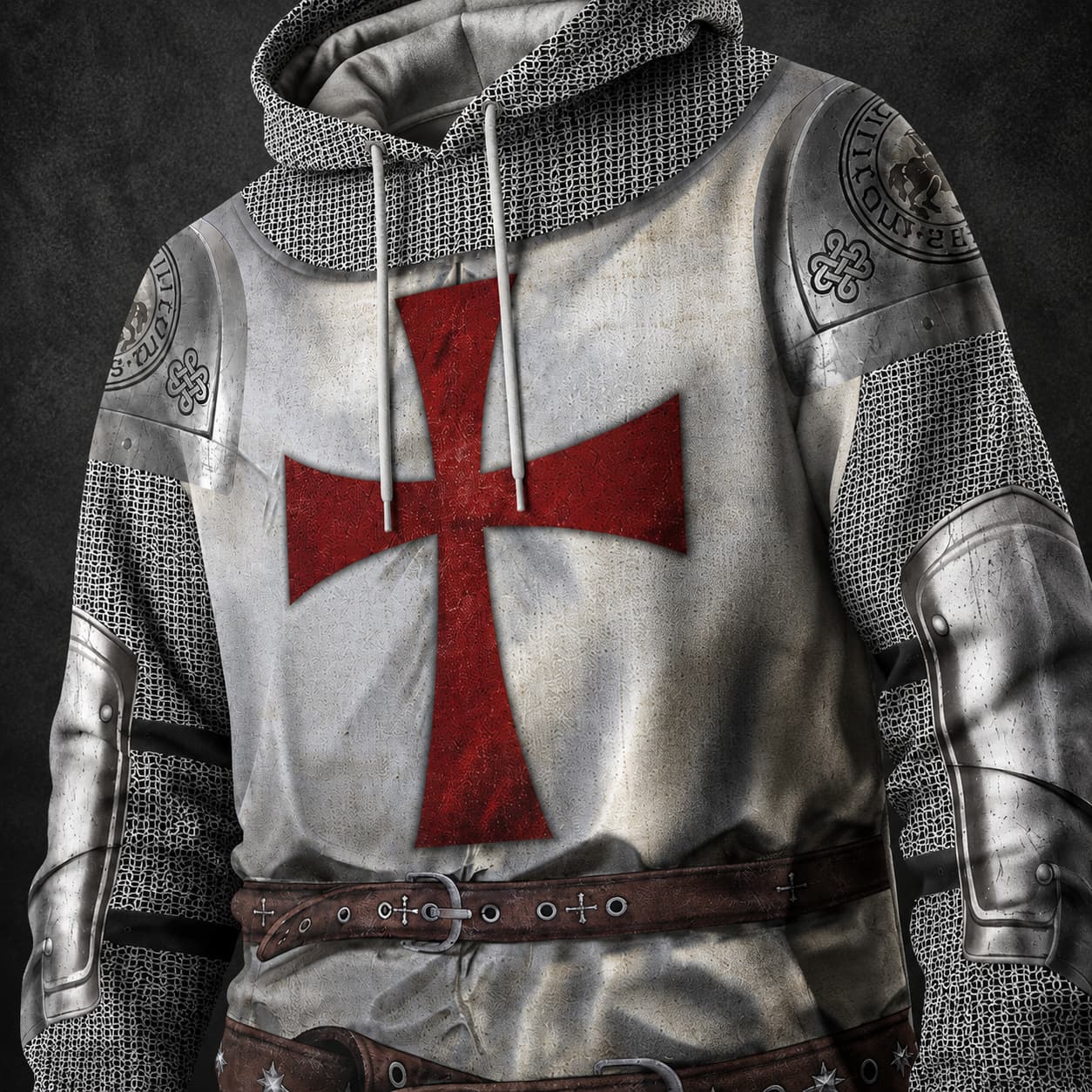 Gros plan du Pull à Capuche du Seigneur Templier avec croix rouge, texture armure, cotte de mailles et détails médiévaux
