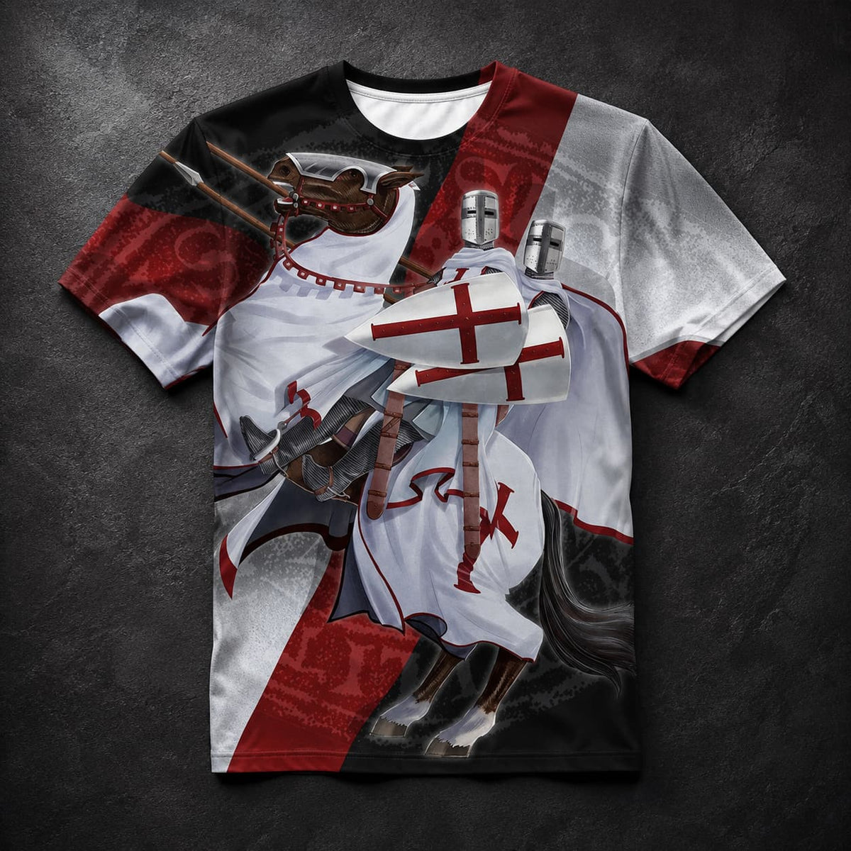 T-Shirt Honneur du Temple en polyester avec motif chevaliers templiers sur fond ardoise sombre.