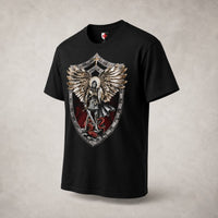 Vue trois-quarts du T-Shirt Saint Michel Vainqueur du Dragon en coton noir avec motif médiéval détaillé.