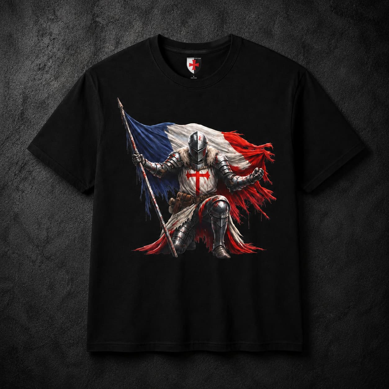 T-shirt Templier Éternel en coton noir avec chevalier templier agenouillé et drapeau tricolore.